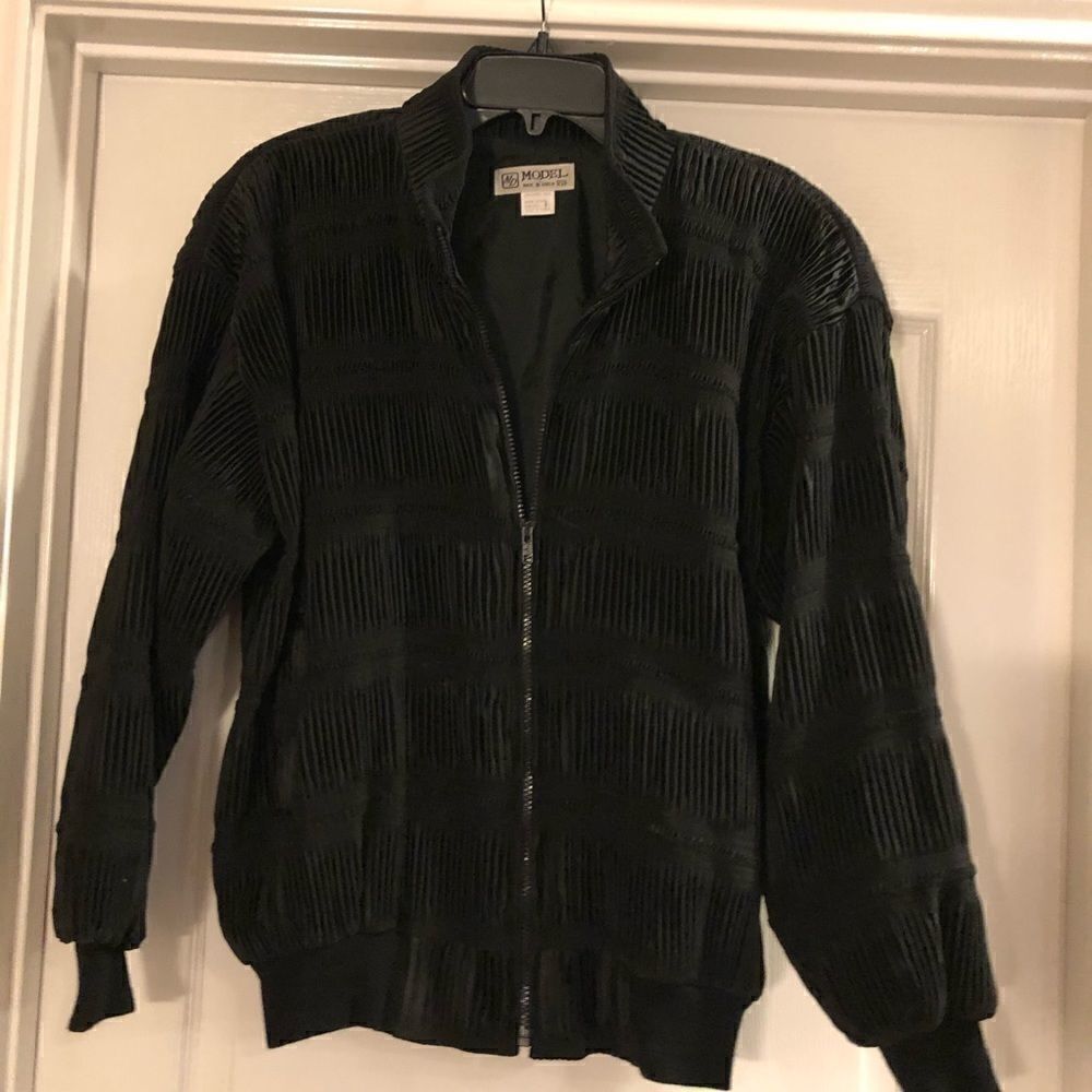 Model vintage textured jacket 